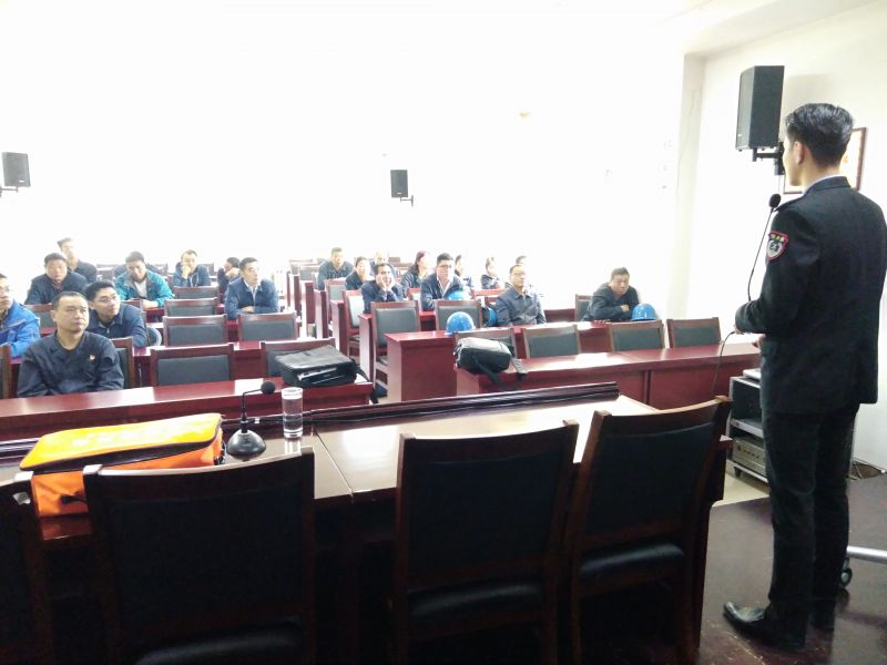 
				   
					黃河同力組織開(kāi)展2019年消防安全、職業(yè)衛(wèi)生及廠區(qū)雙重預(yù)防體系建設(shè)知識(shí)培訓(xùn)
				 